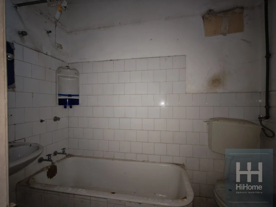 Moradia T2 para Venda em Santo Antonio Foto 18