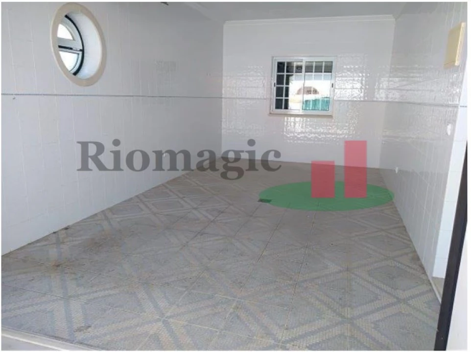 Moradia T3 para Venda em Benavente Foto 8