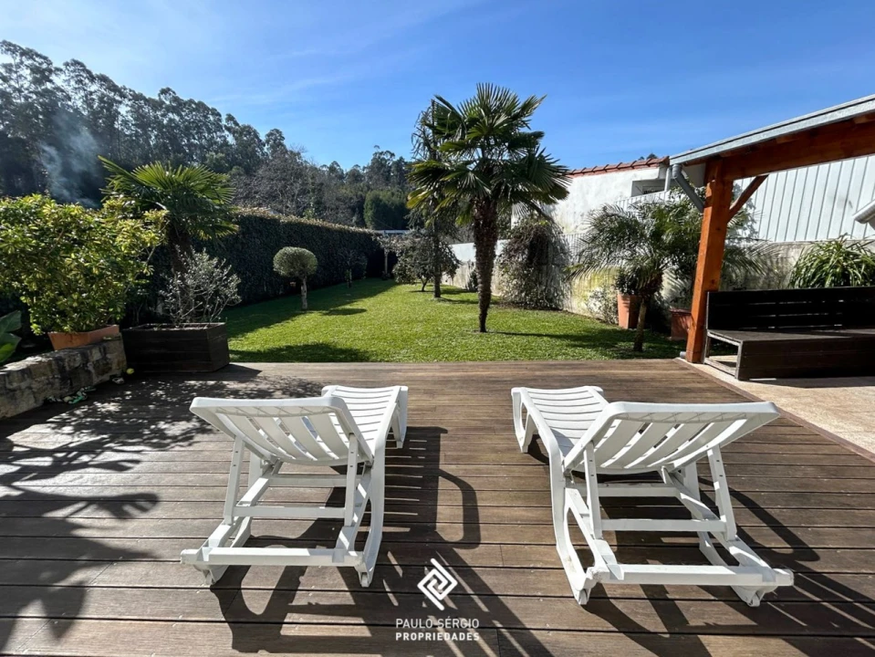 Moradia T3 para Venda em Anta e Guetim Foto 1