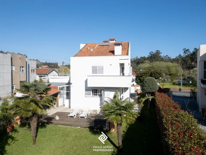 Moradia T3 para Venda em Anta e Guetim