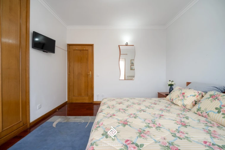 Apartamento T3 para Arrendamento em Espinho Foto 9