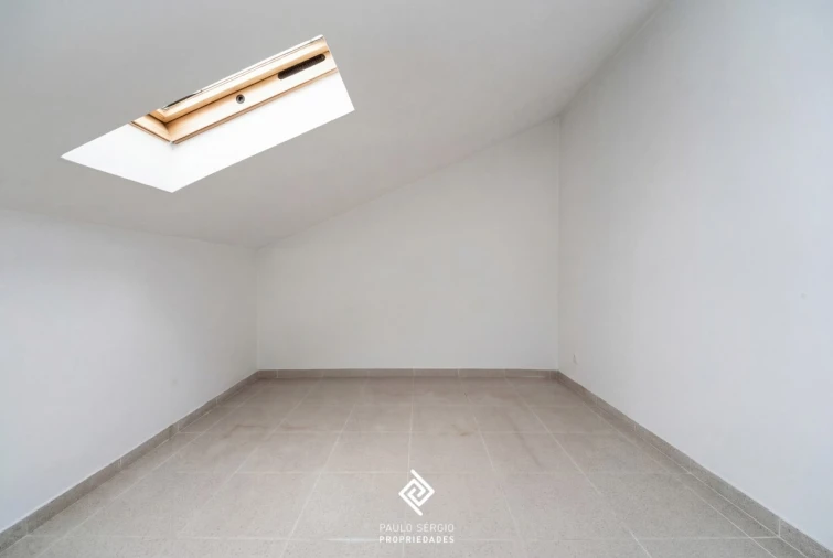 Apartamento T3 para Arrendamento em Espinho Foto 16