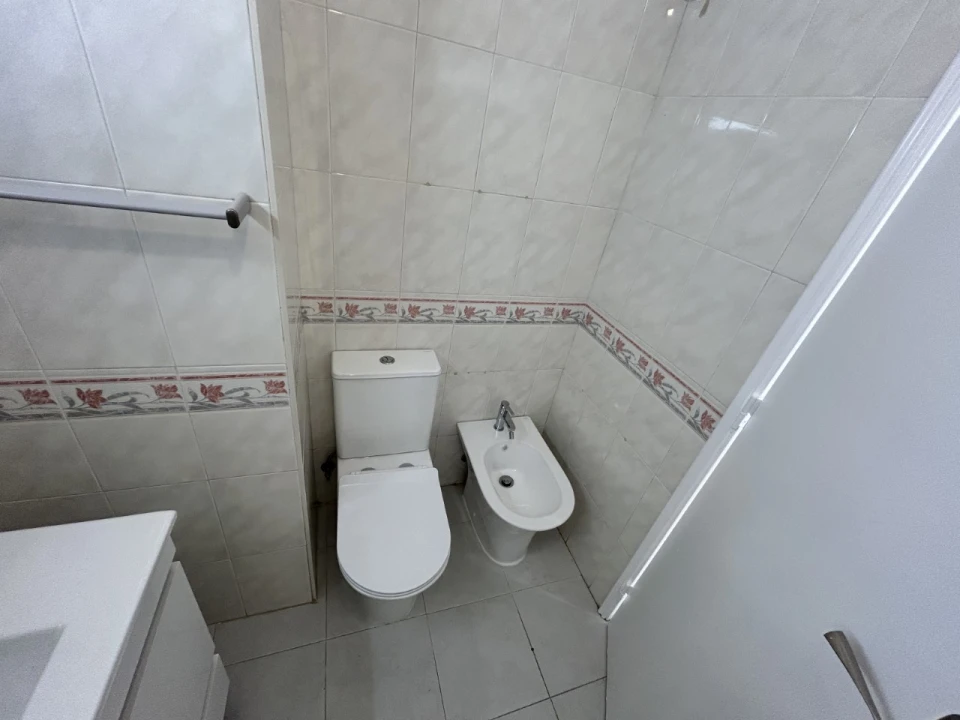 Apartamento T2 para Venda em Algueirão-Mem Martins Foto 14