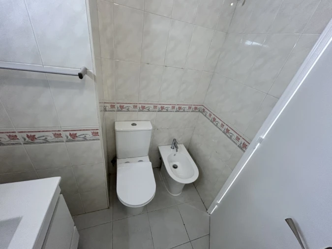 Apartamento T2 para Venda em Algueirão-Mem Martins Foto 14