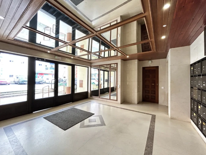 Apartamento T2 para Venda em Algueirão-Mem Martins Foto 21