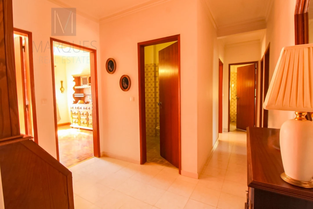 Apartamento T3 para Venda em Laranjeiro e Feijó Foto 1