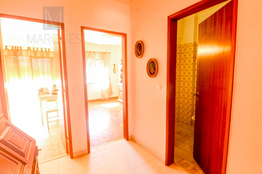 Apartamento T3 para Venda em Laranjeiro e Feijó Foto 8