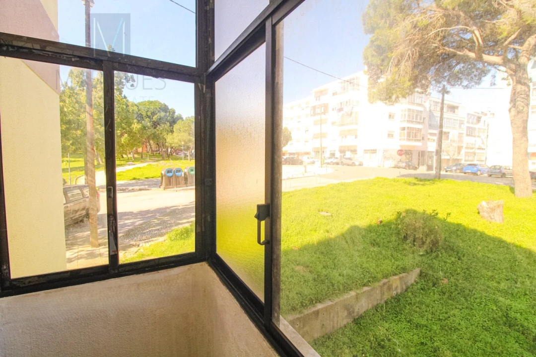 Apartamento T3 para Venda em Laranjeiro e Feijó Foto 20