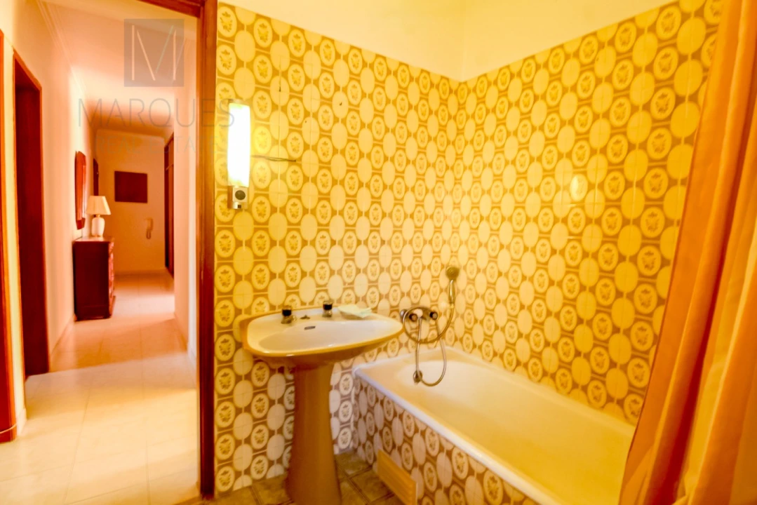 Apartamento T3 para Venda em Laranjeiro e Feijó Foto 22