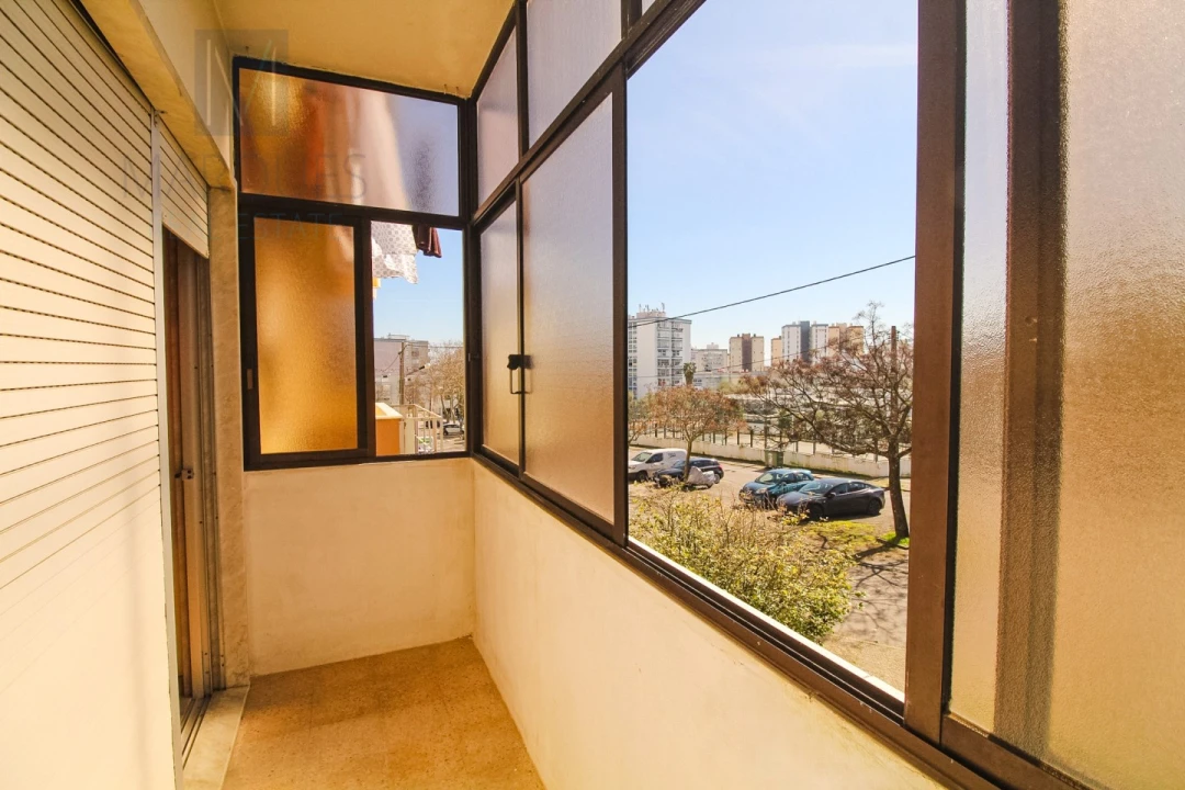 Apartamento T3 para Venda em Laranjeiro e Feijó Foto 26