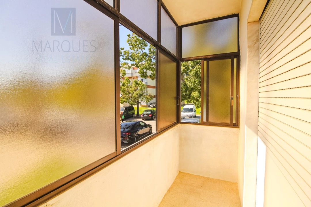 Apartamento T3 para Venda em Laranjeiro e Feijó Foto 27