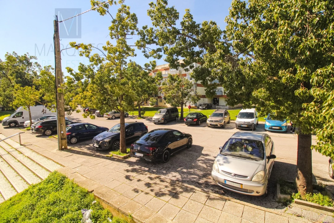 Apartamento T3 para Venda em Laranjeiro e Feijó Foto 28