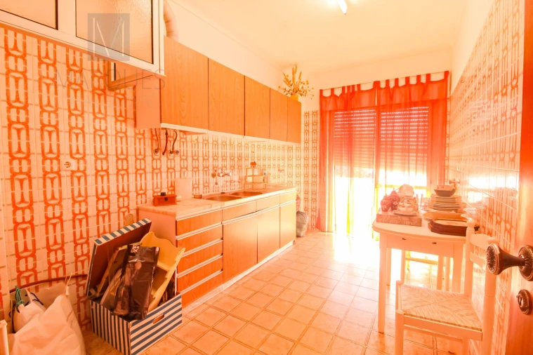 Apartamento T3 para Venda em Laranjeiro e Feijó Foto 5