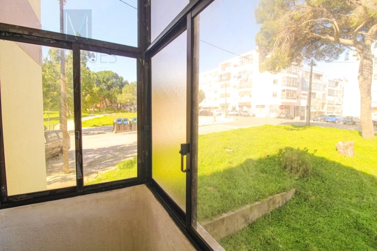 Apartamento T3 para Venda em Laranjeiro e Feijó Foto 20