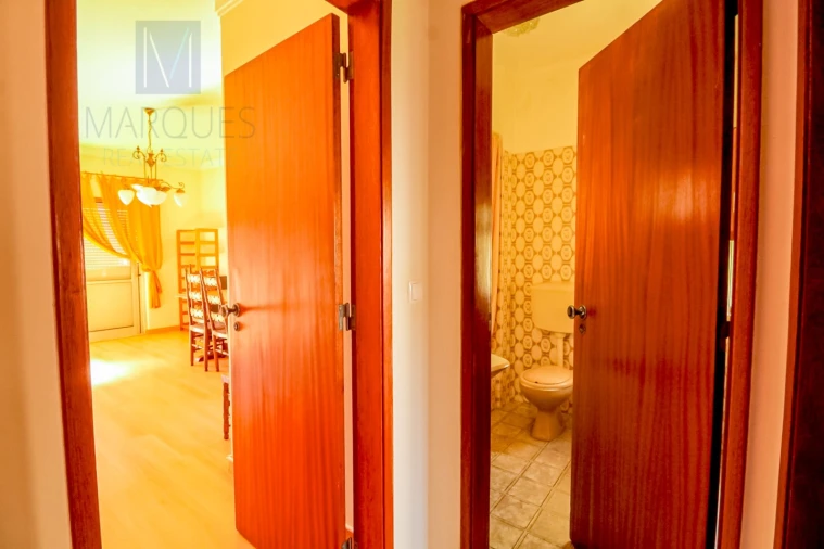 Apartamento T3 para Venda em Laranjeiro e Feijó Foto 21