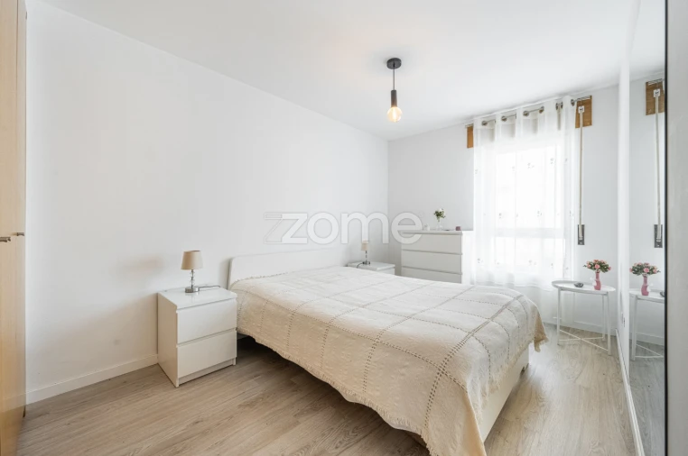 Apartamento T2 para Venda em Gulpilhares e Valadares Foto 11