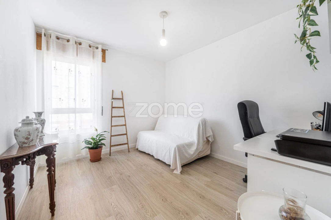 Apartamento T2 para Venda em Gulpilhares e Valadares Foto 14