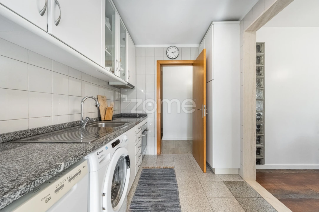 Apartamento T2 para Venda em Gulpilhares e Valadares Foto 6