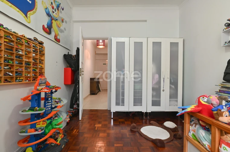 Moradia T6 para Venda em São Domingos de Rana Foto 28