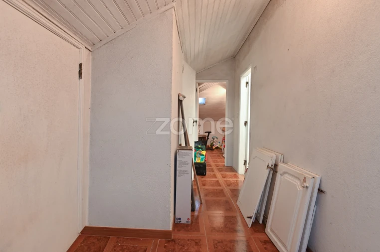 Moradia T6 para Venda em São Domingos de Rana Foto 35