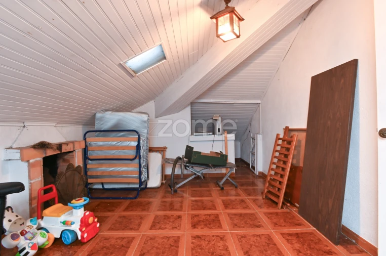 Moradia T6 para Venda em São Domingos de Rana Foto 38