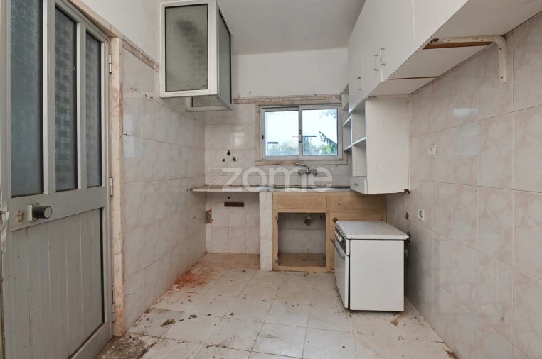 Moradia T6 para Venda em São Domingos de Rana Foto 42