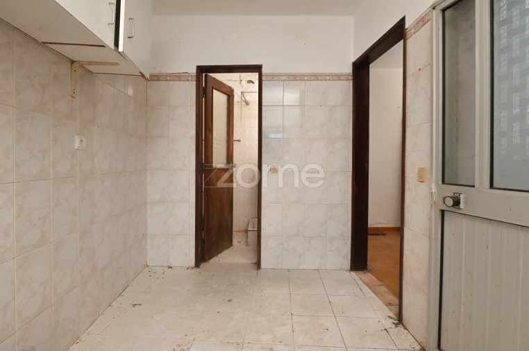 Moradia T6 para Venda em São Domingos de Rana Foto 43