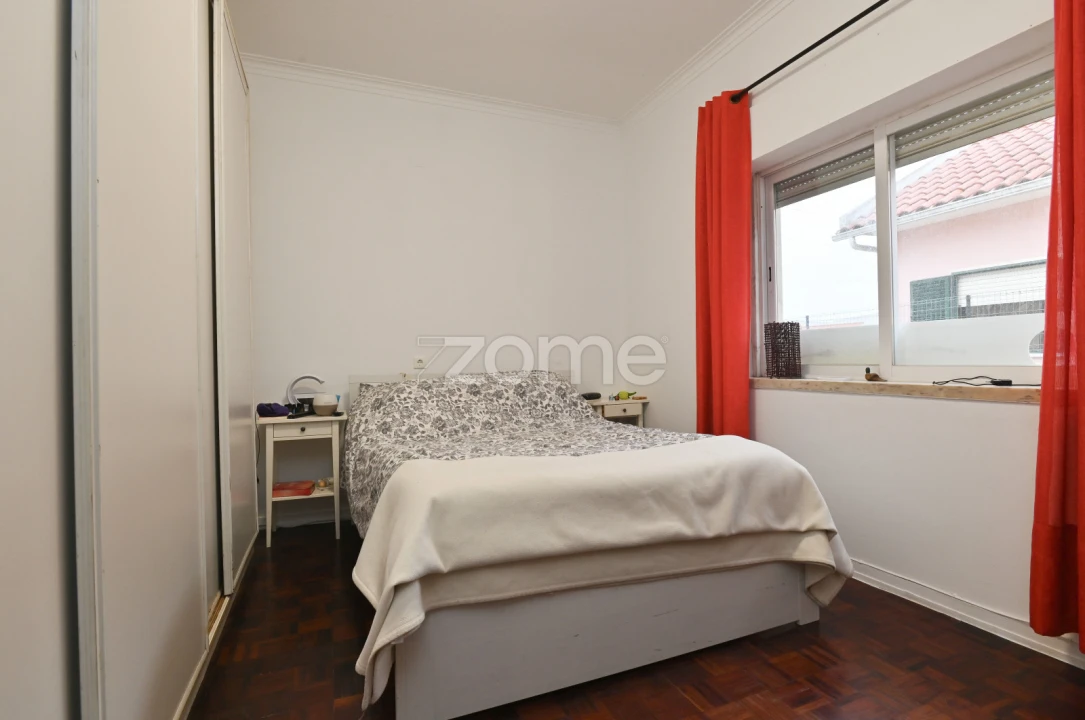 Moradia T6 para Venda em São Domingos de Rana Foto 26