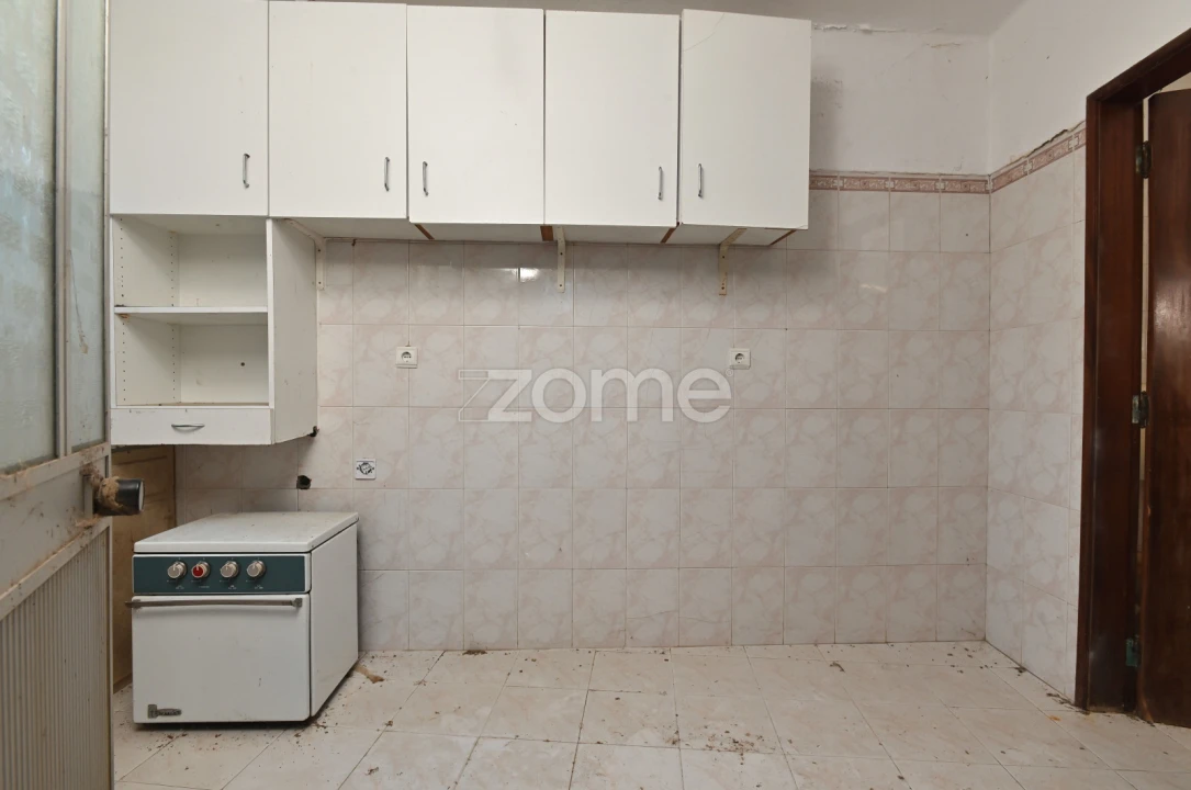 Moradia T6 para Venda em São Domingos de Rana Foto 41