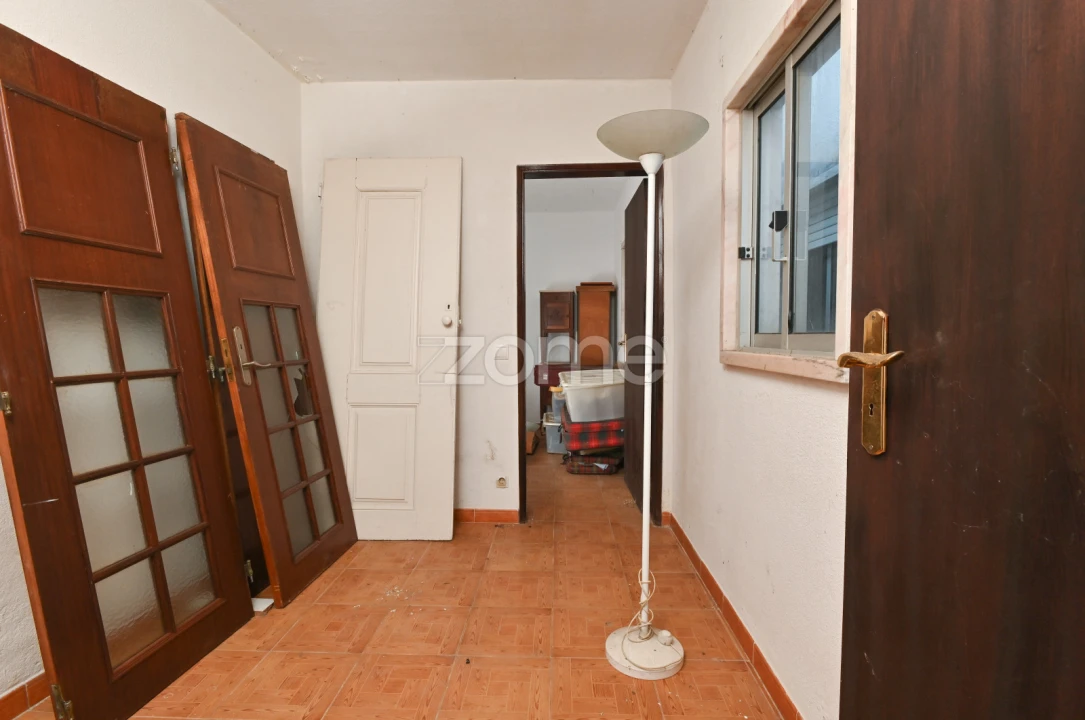 Moradia T6 para Venda em São Domingos de Rana Foto 44