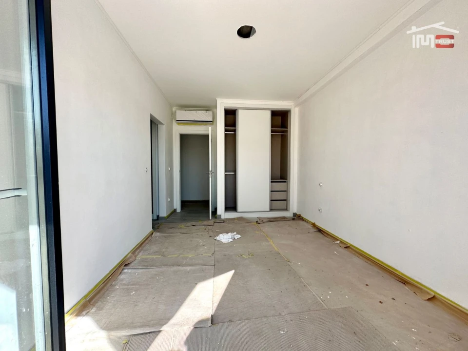 Moradia T4 para Venda em Atalaia e Alto Estanqueiro-Jardia Foto 10