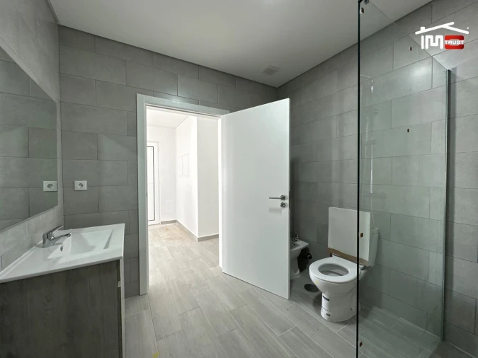 Moradia T4 para Venda em Atalaia e Alto Estanqueiro-Jardia Foto 20