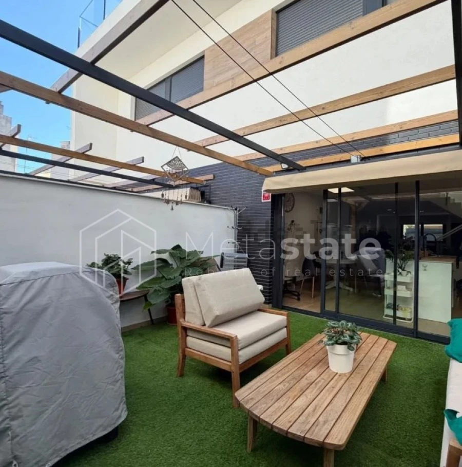 Apartamento T3 para Venda em São Domingos de Rana Foto 1