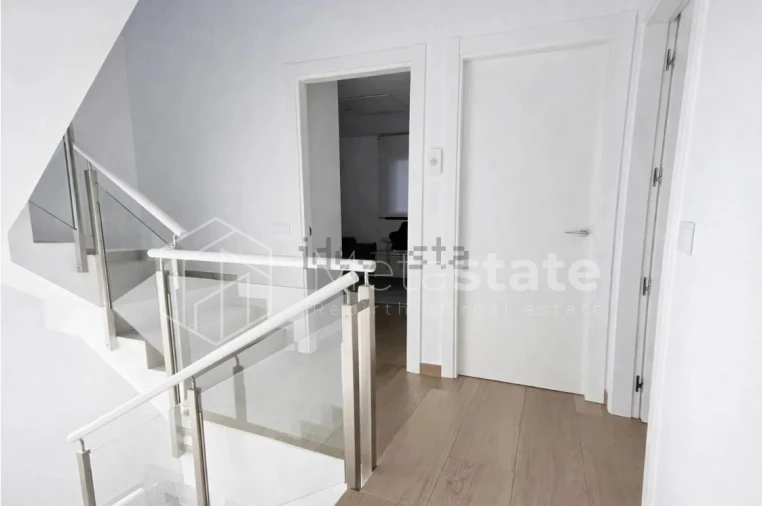 Apartamento T3 para Venda em São Domingos de Rana Foto 9