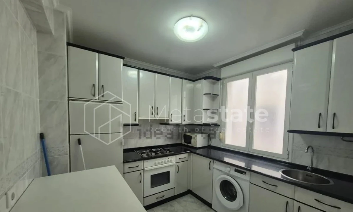 Apartamento T2 para Venda em Queluz e Belas Foto 3