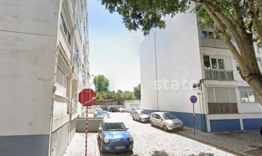 Apartamento T2 para Venda em Queluz e Belas Foto 8