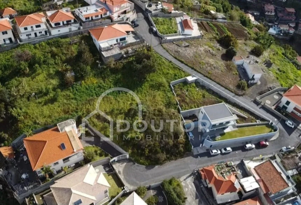Terreno para Venda em Santo Antonio Foto 1