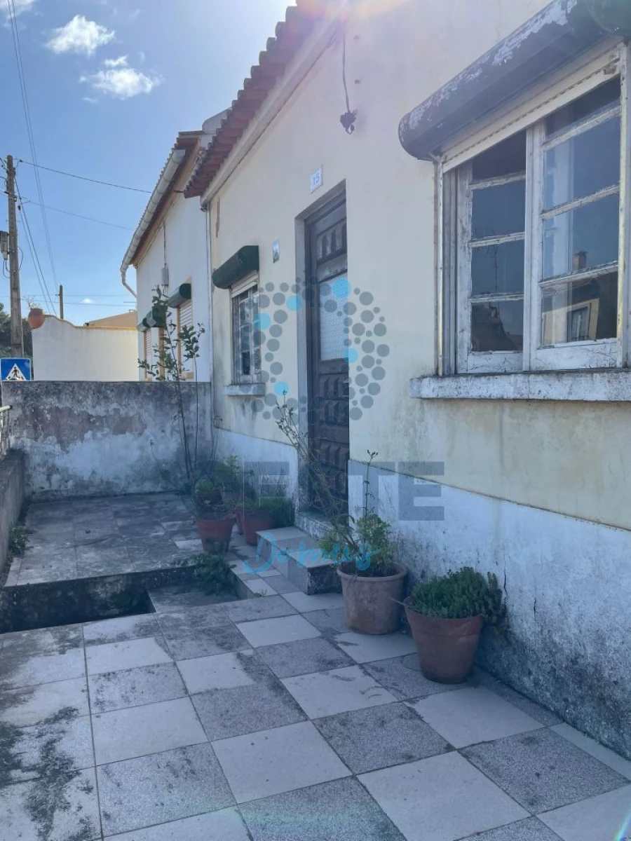 Moradia T3 para Venda em Bombarral e Vale Covo Foto 8