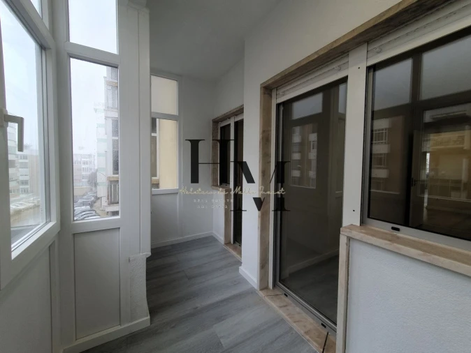 Apartamento T2 para Venda em Oeiras e São Julião da Barra, Paço de Arcos e Caxias Foto 17