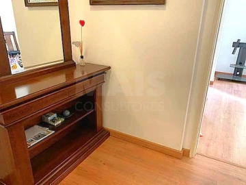 Apartamento T4 para Venda em Venteira