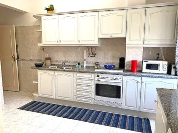 Apartamento T4 para Venda em Venteira