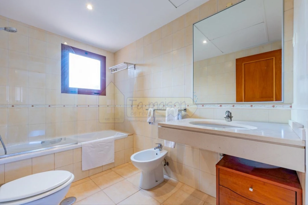 Moradia T3 para Venda em Quarteira Foto 22