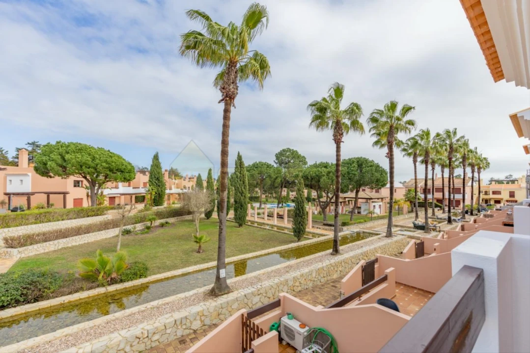 Moradia T3 para Venda em Quarteira Foto 28