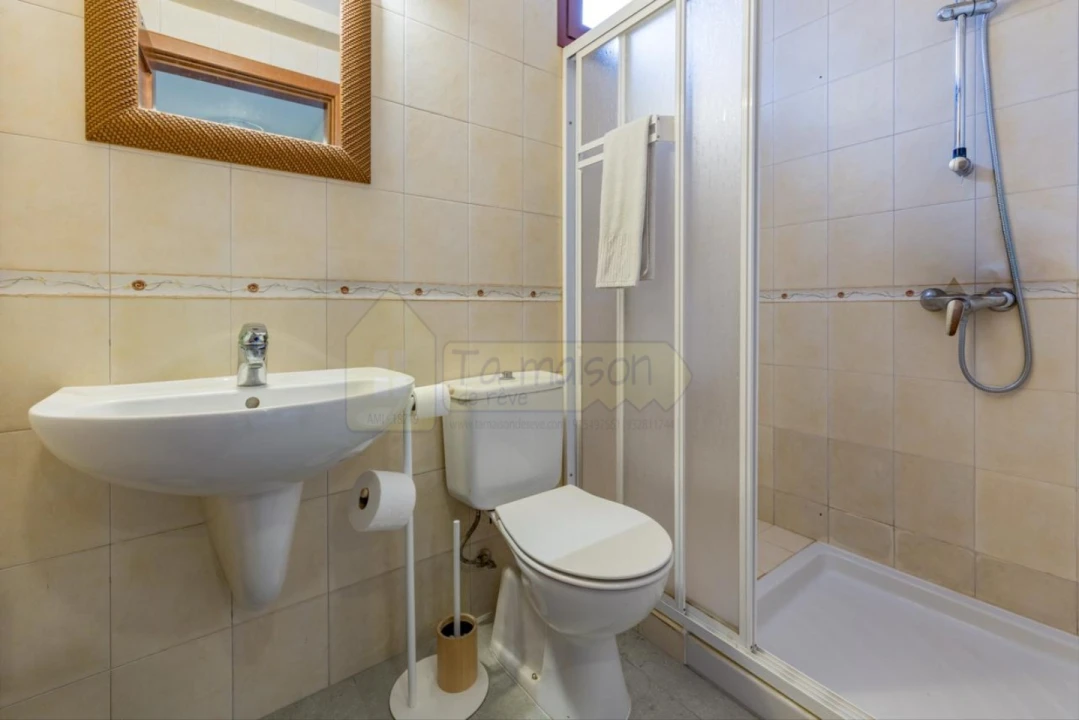 Moradia T3 para Venda em Quarteira Foto 32