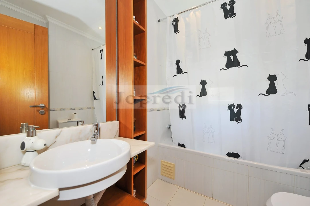 Moradia T3 para Venda em São Domingos de Rana Foto 27