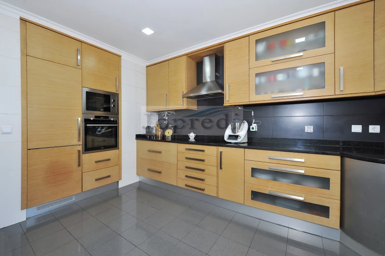 Moradia T3 para Venda em São Domingos de Rana Foto 9