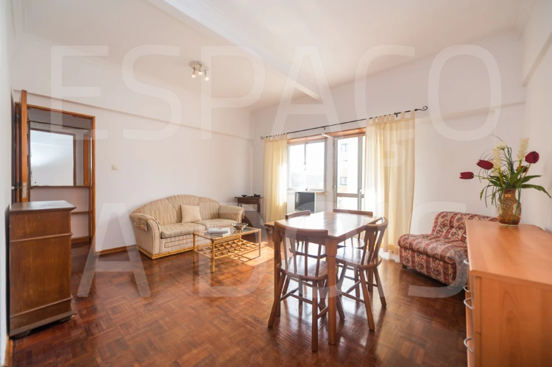 Apartamento T1 para Arrendamento em Costa da Caparica Foto 6