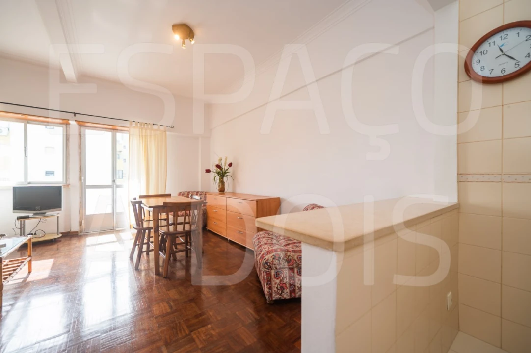 Apartamento T1 para Arrendamento em Costa da Caparica Foto 19