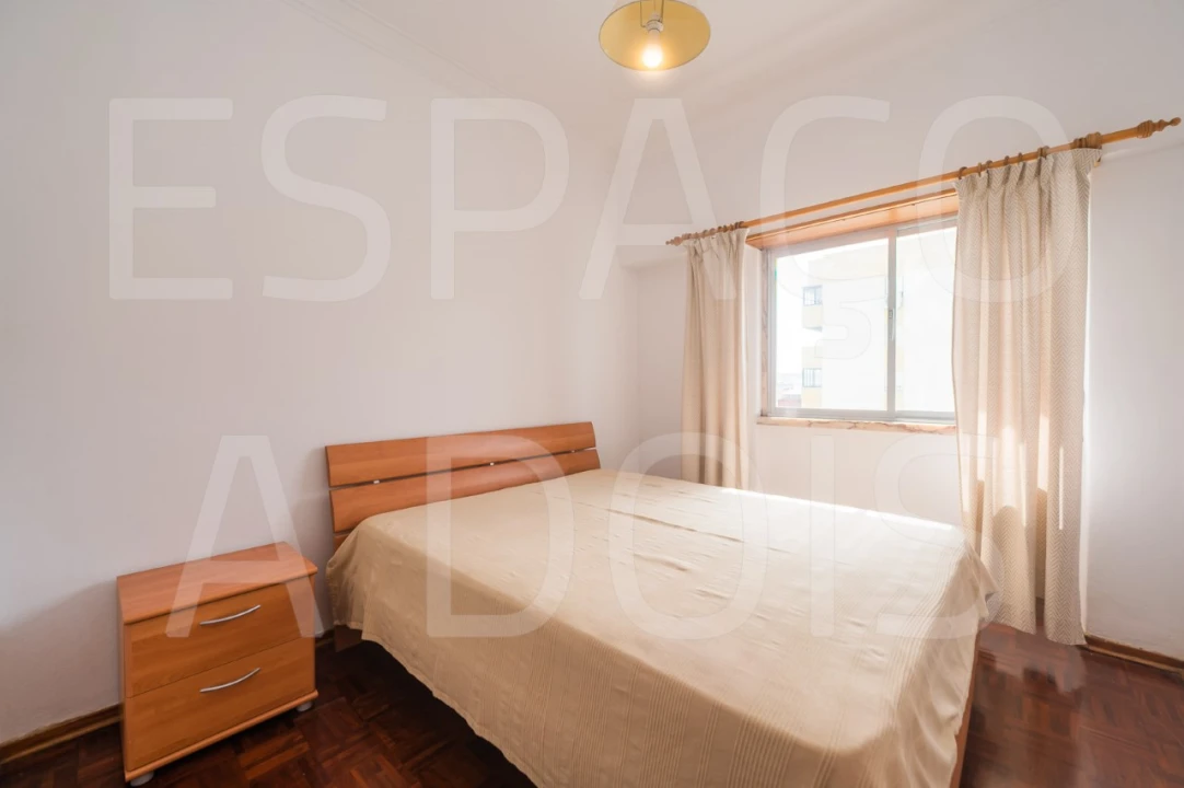 Apartamento T1 para Arrendamento em Costa da Caparica Foto 23