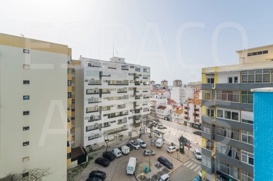 Apartamento T1 para Arrendamento em Costa da Caparica Foto 25